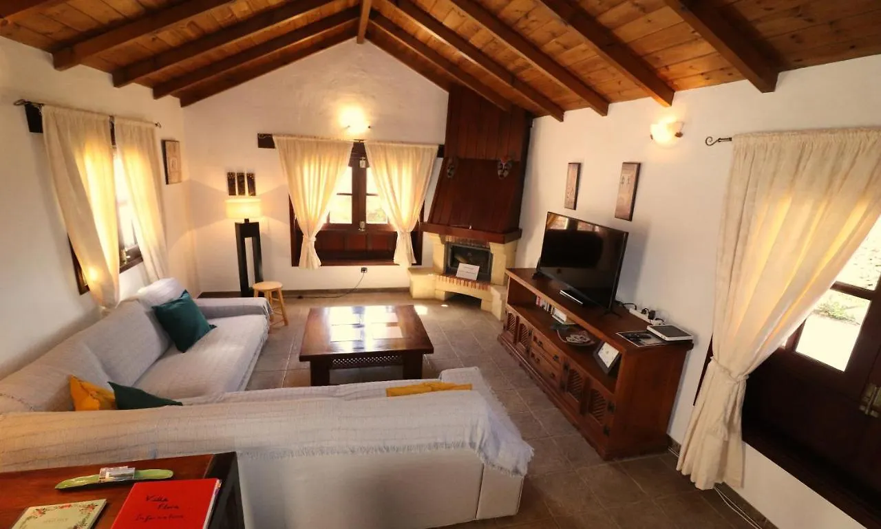 Villa Flora Lajares